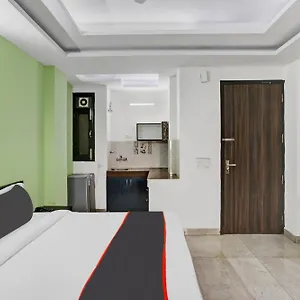 Collection O Birdhouse Residency Near Aravali Biodiversity Park 3* Gurgaon